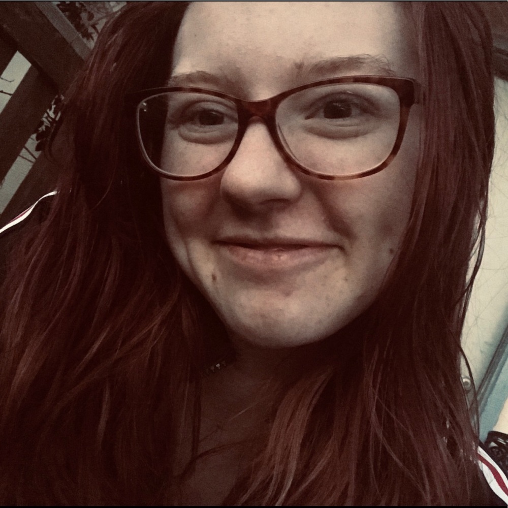 Meet your Posher, Alexandra